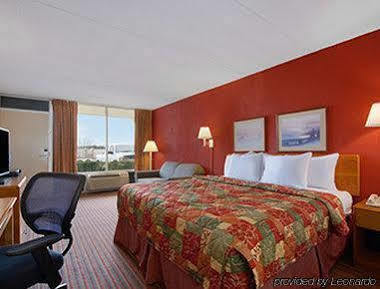 Days Inn By Wyndham Seneca-Clemson Kültér fotó